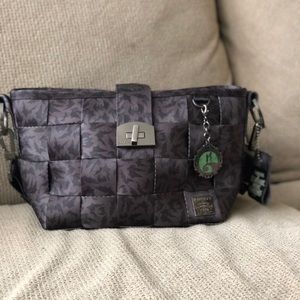 Harveys Nightmare Before Christmas crossbody-bats